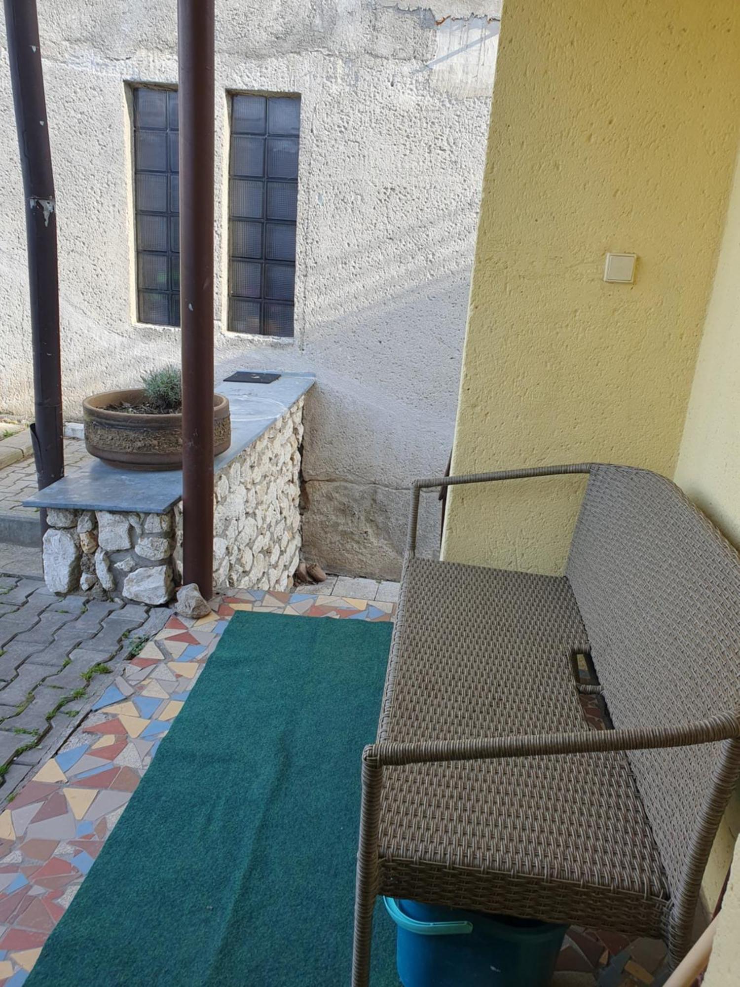 Ubytovani Nad Sklipkem Valtice Exterior foto
